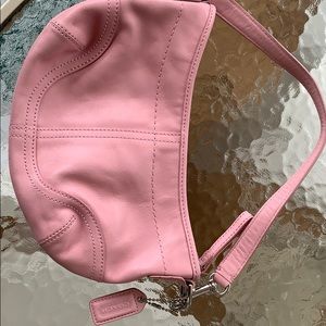 AUTHENTIC PINK COACH PURSE ! AMAZING CONDITION